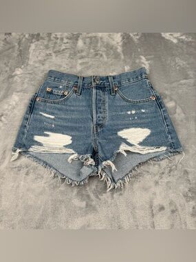 Levis 501 Denim Shorts Womens Size 25 NEW Cut Off Distressed Button Fly Blue